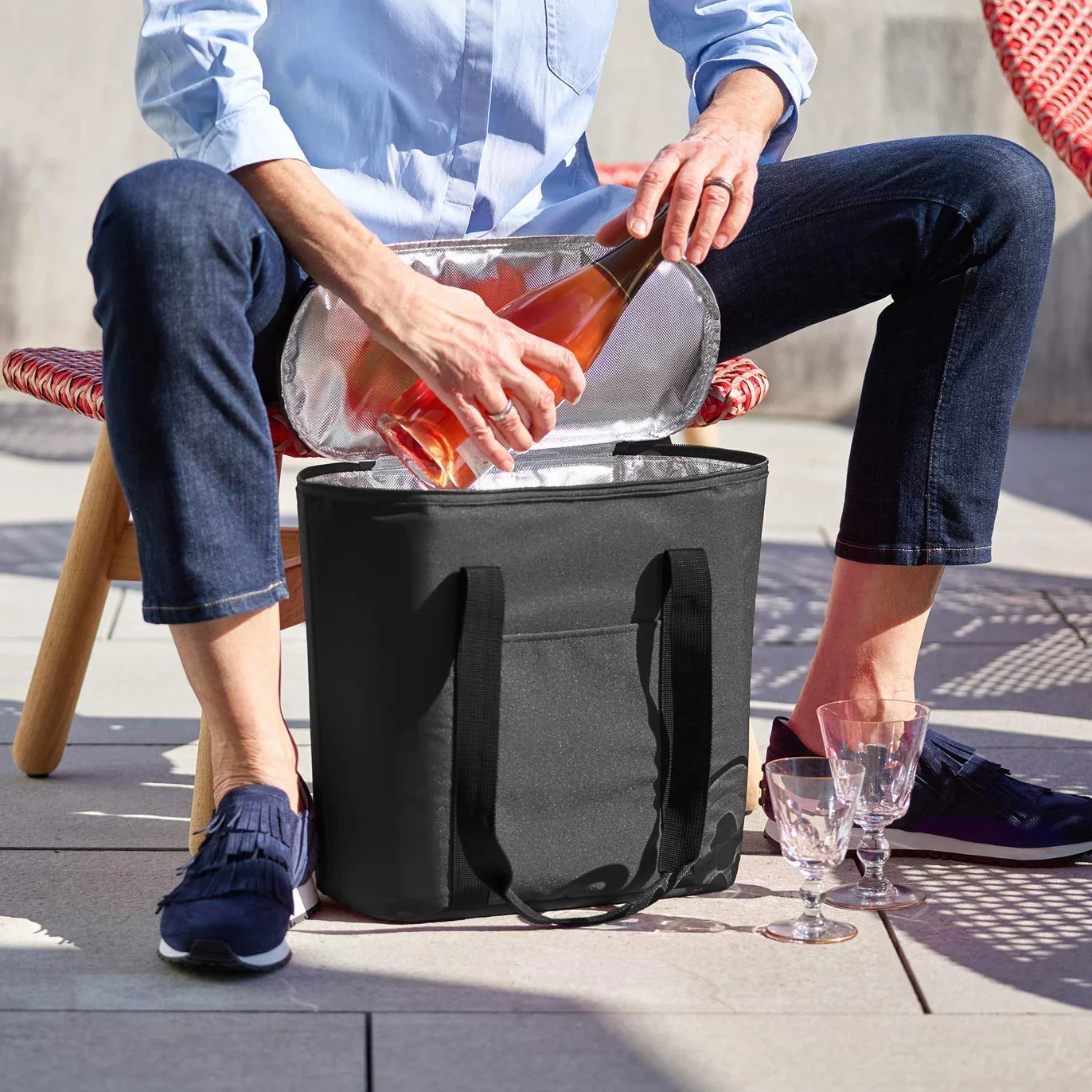 reisenthel thermoshopper Twist Ocean torba chłodząca na zakupy lub piknik z 2 paskami do noszenia, wykonana z wodoodpornego materiału, kolor: czarny